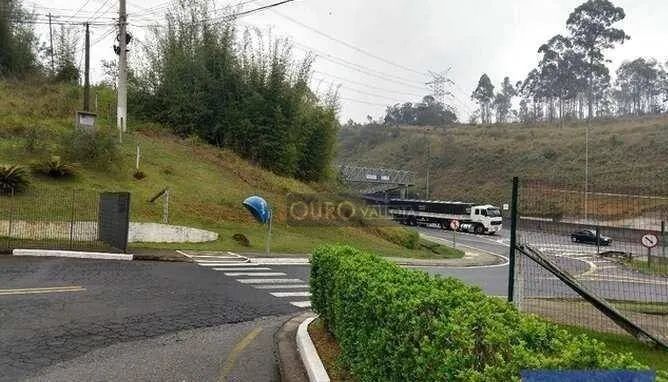 Terreno com 5.500m² - Foto 4