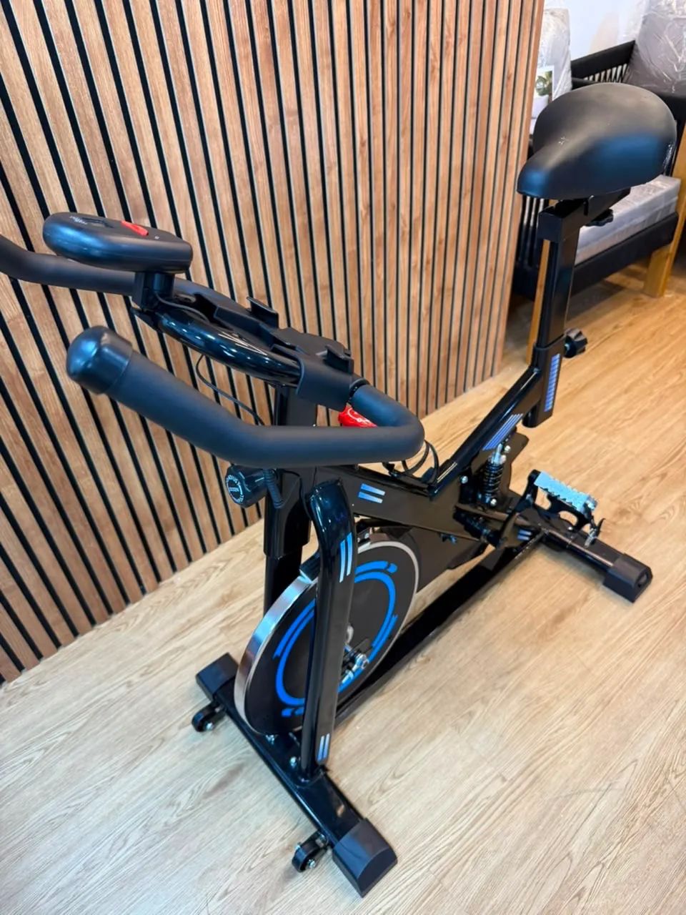  Bicicleta Ergométrica Spinning novo na caixa  - Foto 2