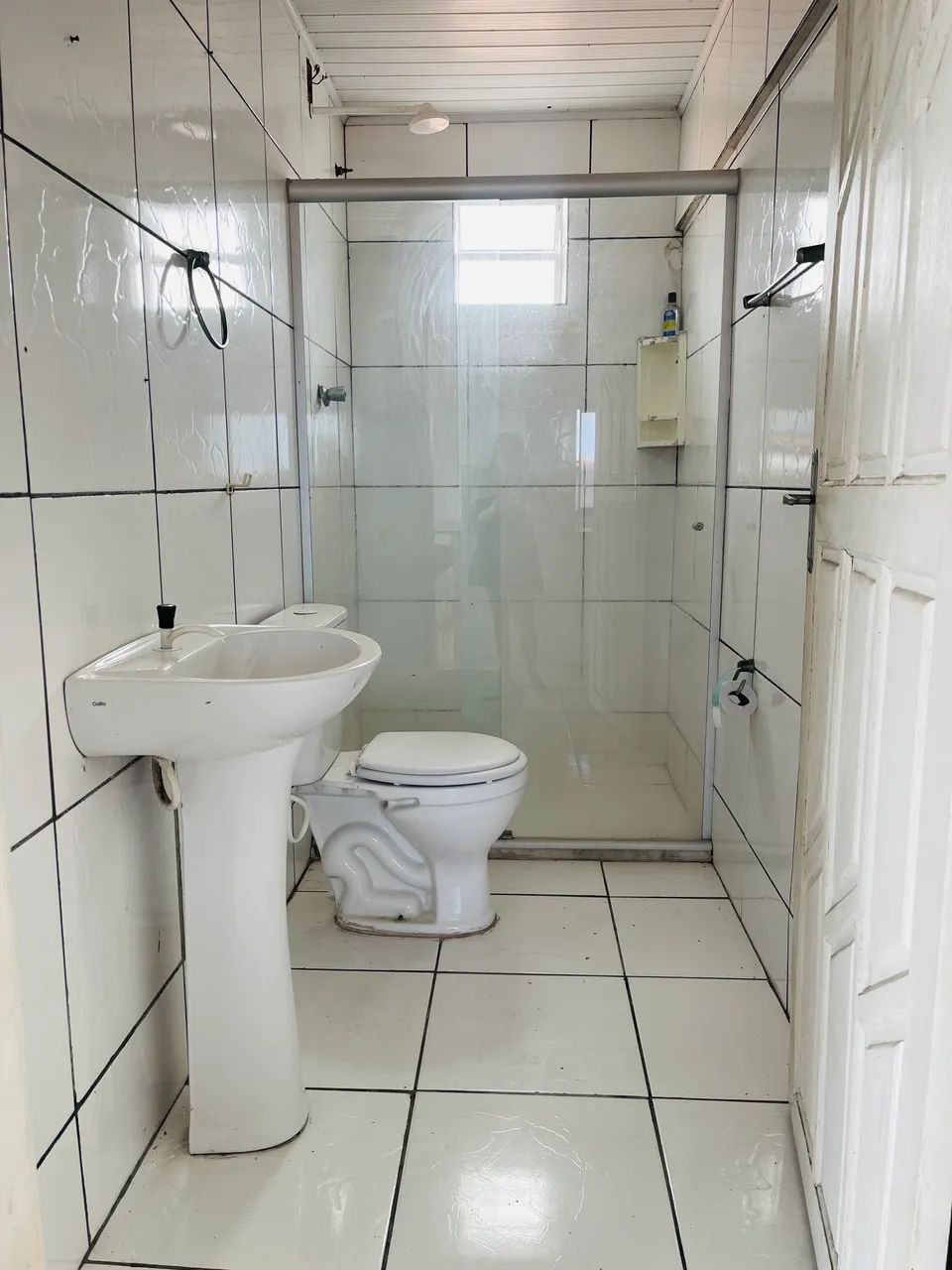 CASA À VENDA EM ITAPUÃ  - Foto 5