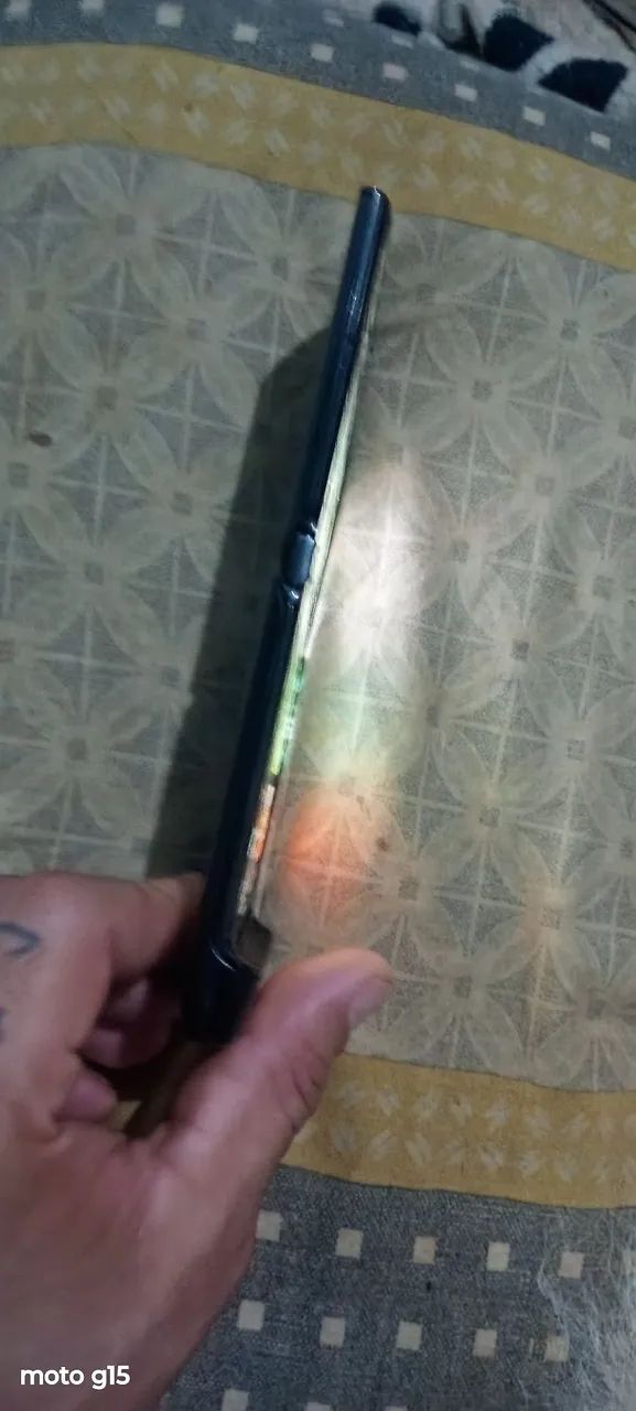 Moto RAZR v3  - Foto 4