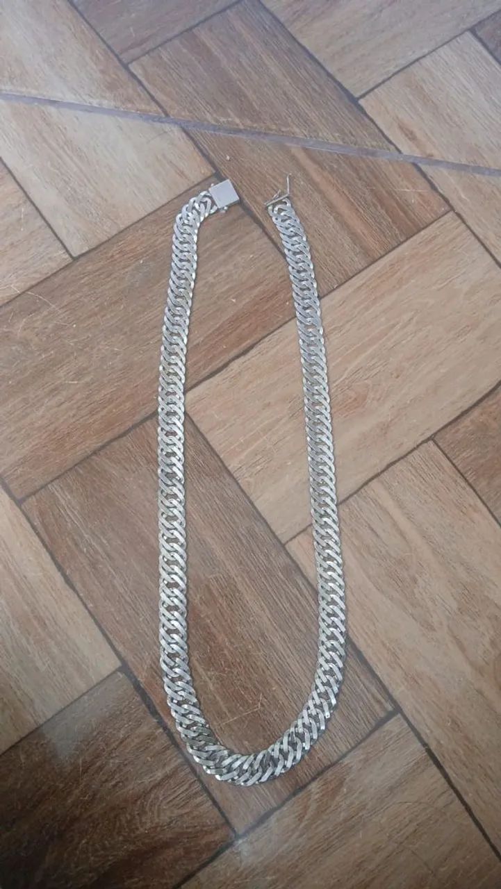 Vendo corrente de prata elo duplo  banhada a prata