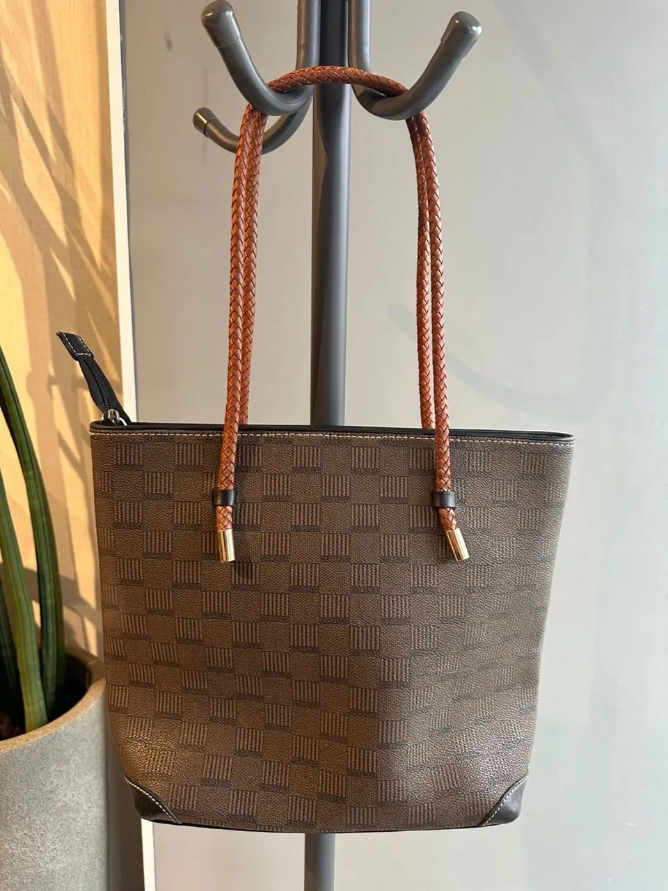 bolsa de couro corello, marrom, novíssima - Foto 5