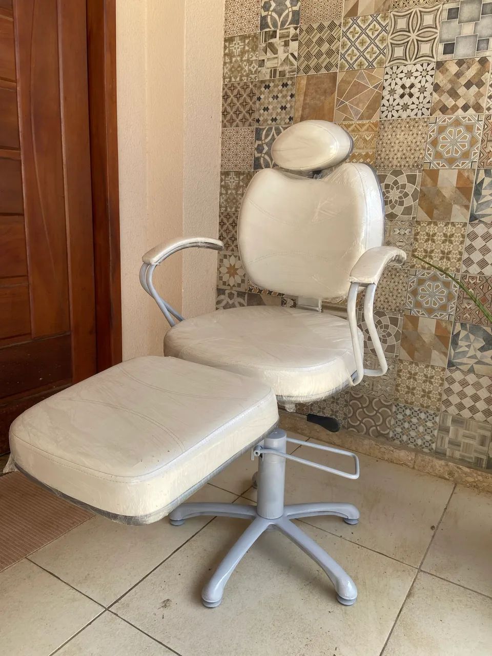Cadeira de estética  - Foto 2