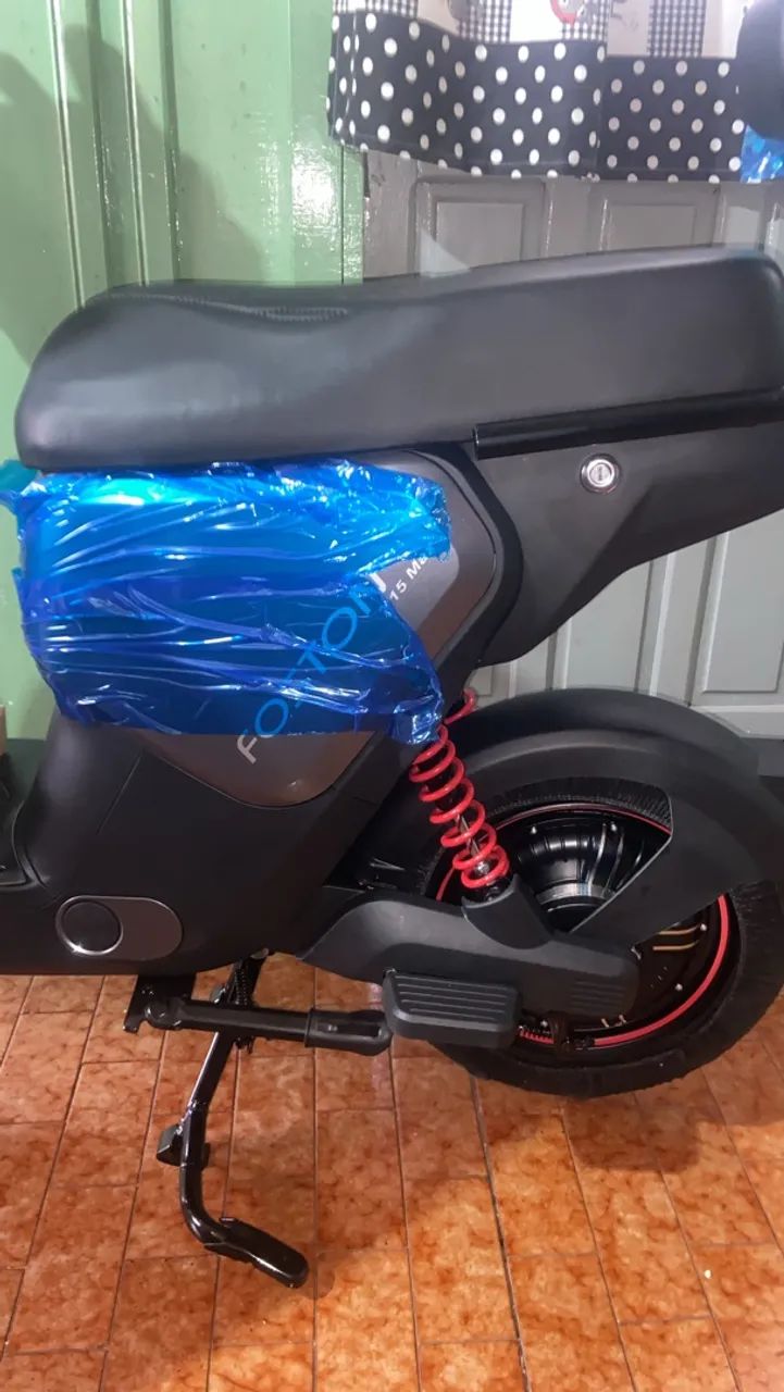 Vendo x15 max nova sem uso 
