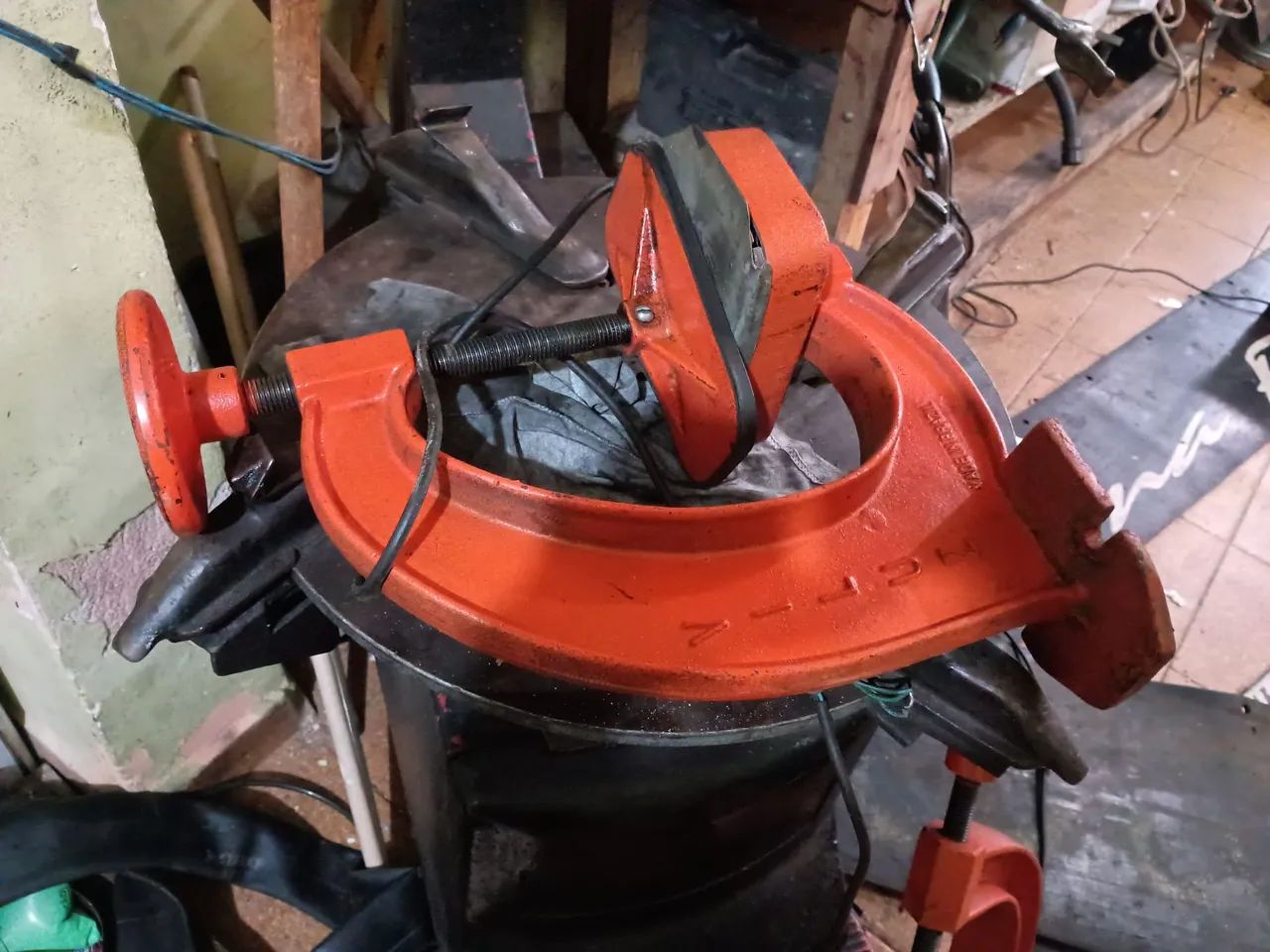 Equipamento de borracharia  - Foto 2