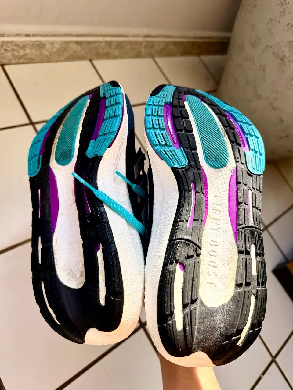 Tênis Adidas Ultraboost Light  - Foto 3