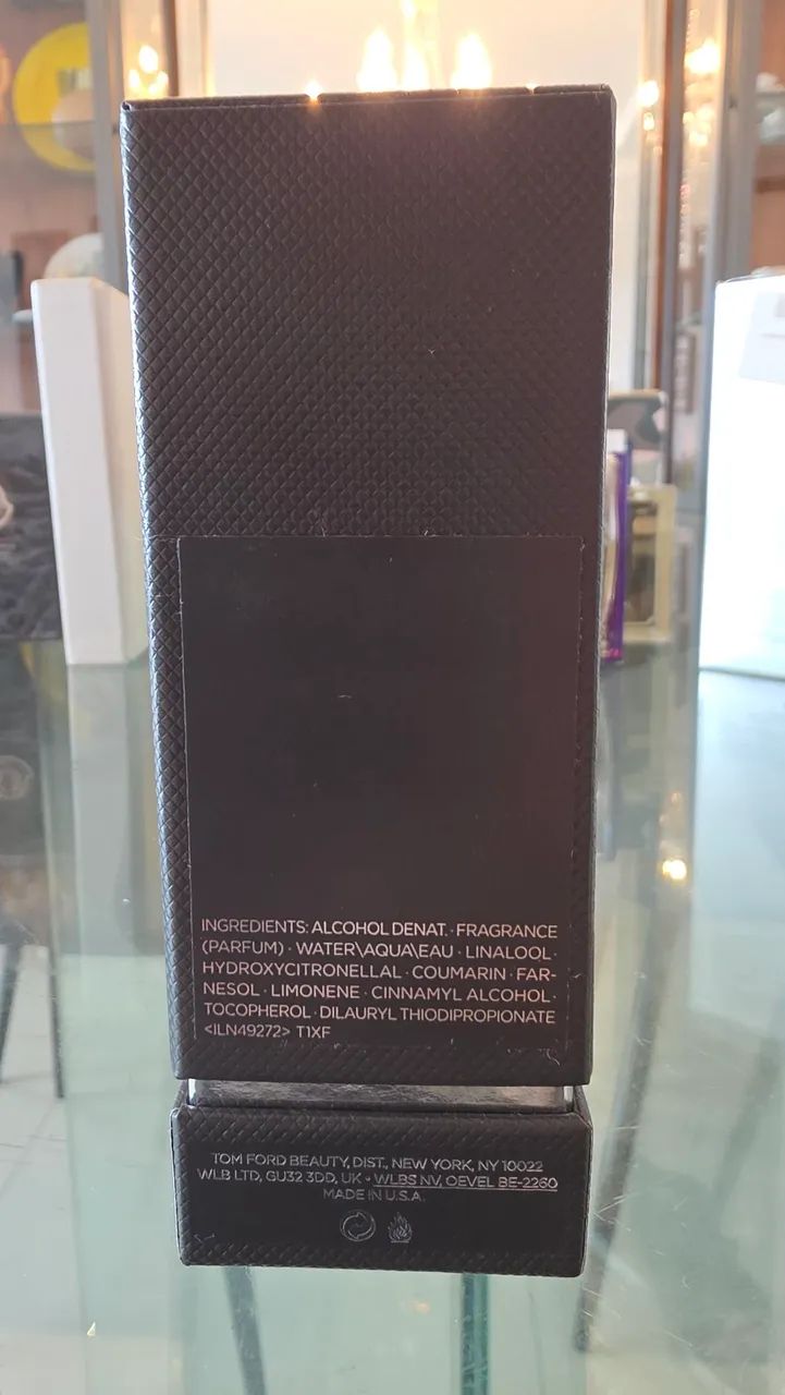 Perfume Tom Ford Oud Wood - 50ml - Foto 5