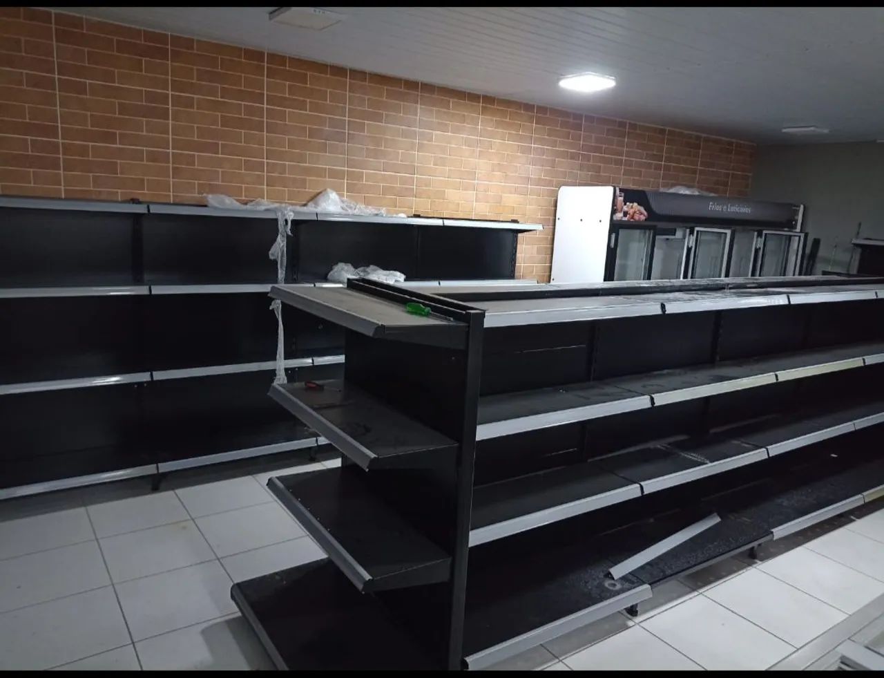 Vendo equipamentos para mercado novos. - Foto 3