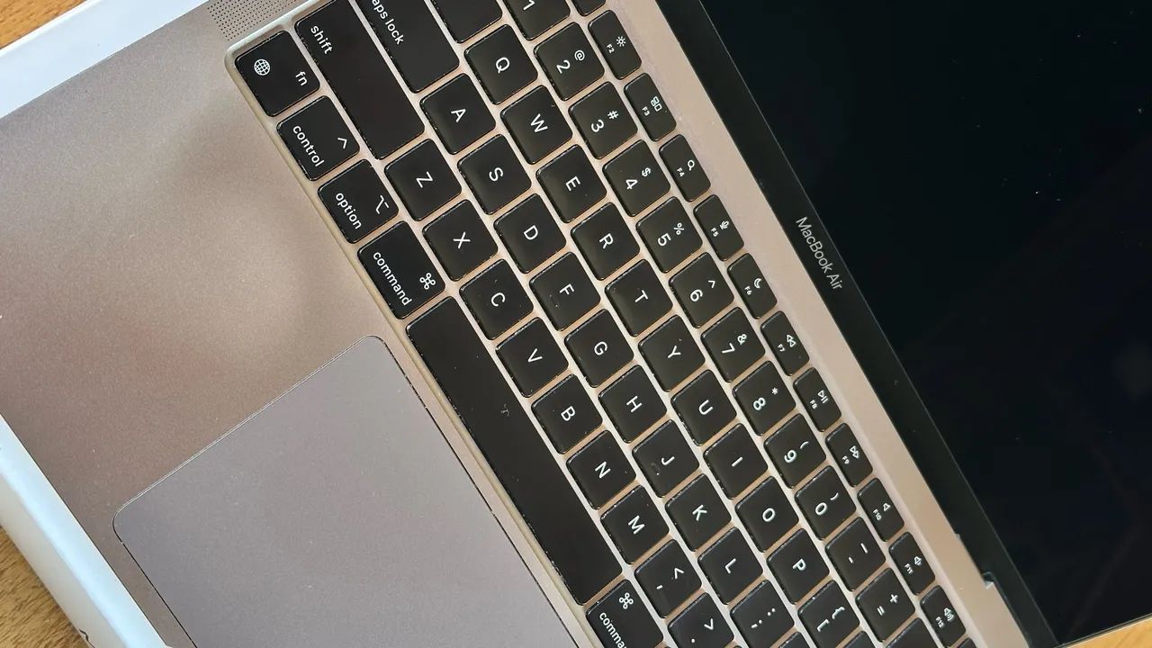 Notebook Apple m1 256 8gb bom estado - Foto 5