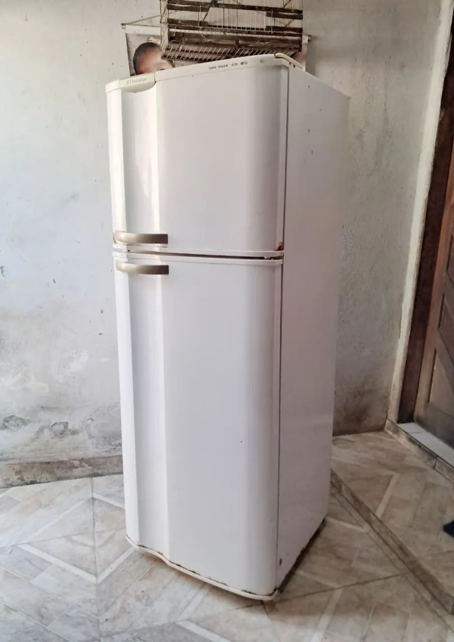 Eletrolux duplex gelo seco seminova  - Foto 2