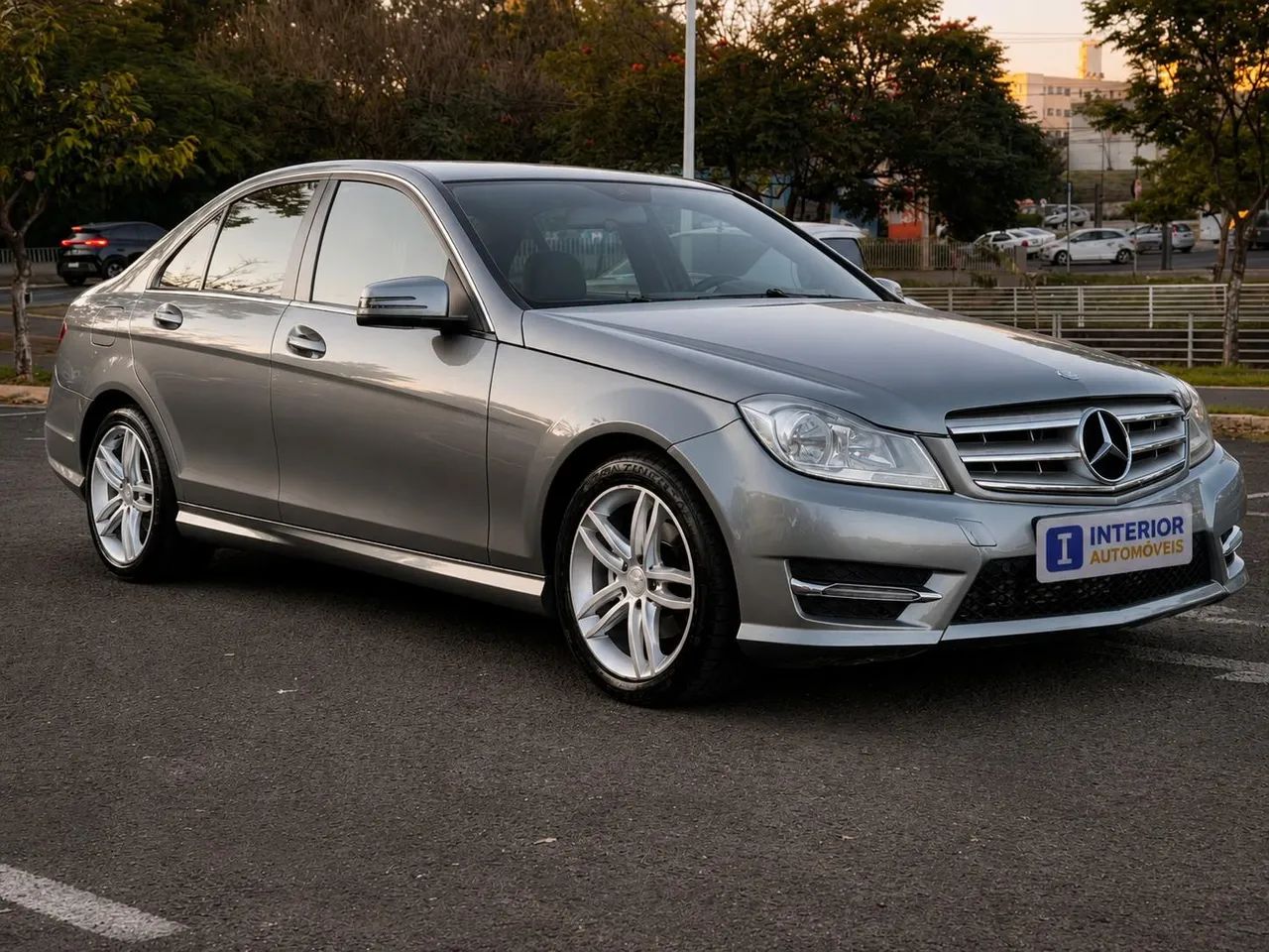 Mercedes-Benz C-180 2013