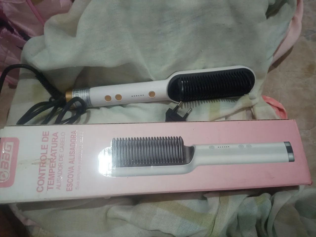 Vende-se essa secadora de cabelo 200