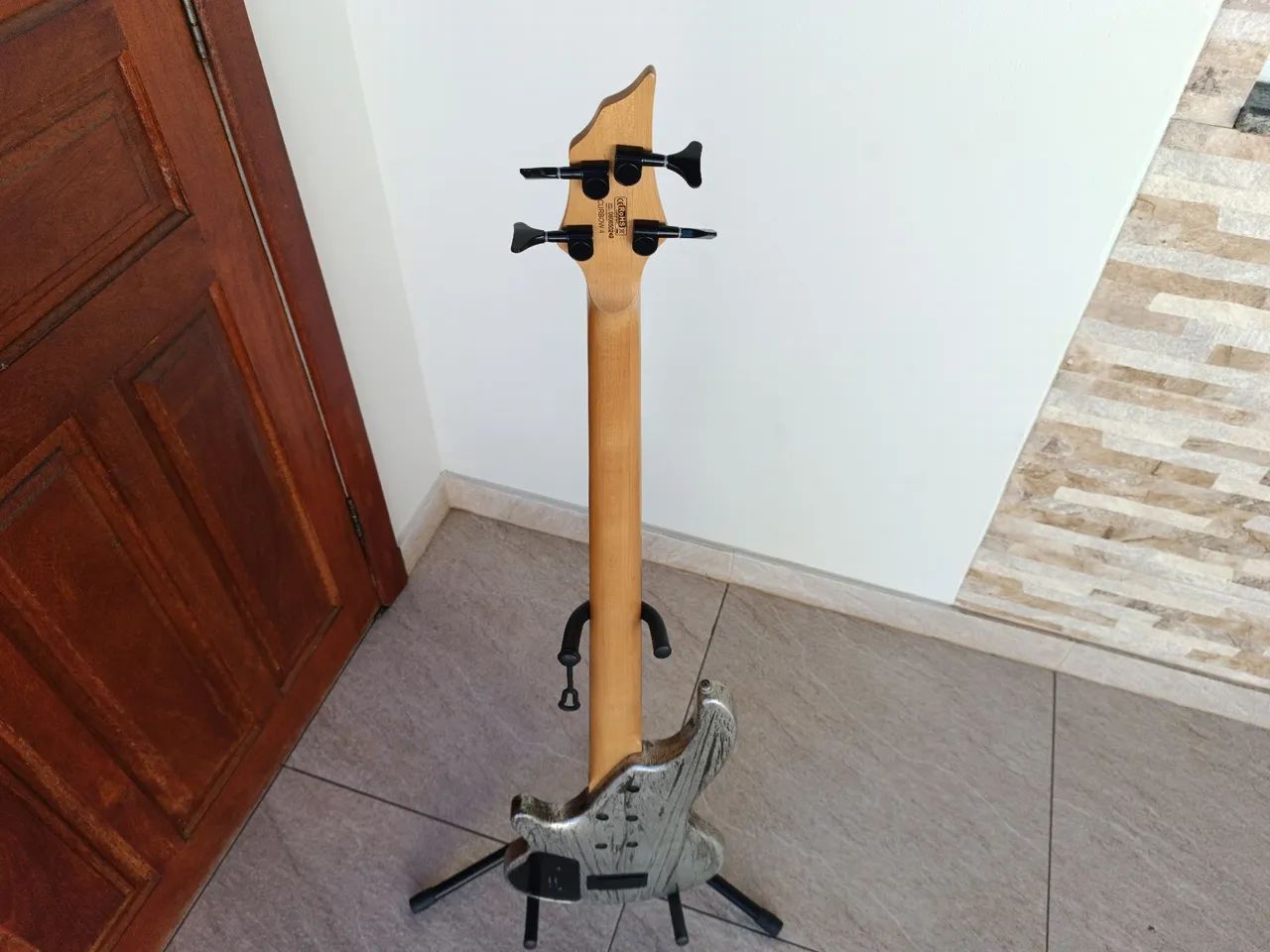 Baixo cort curbow 4 cordas ativo e passivo com Bartolini  - Foto 5