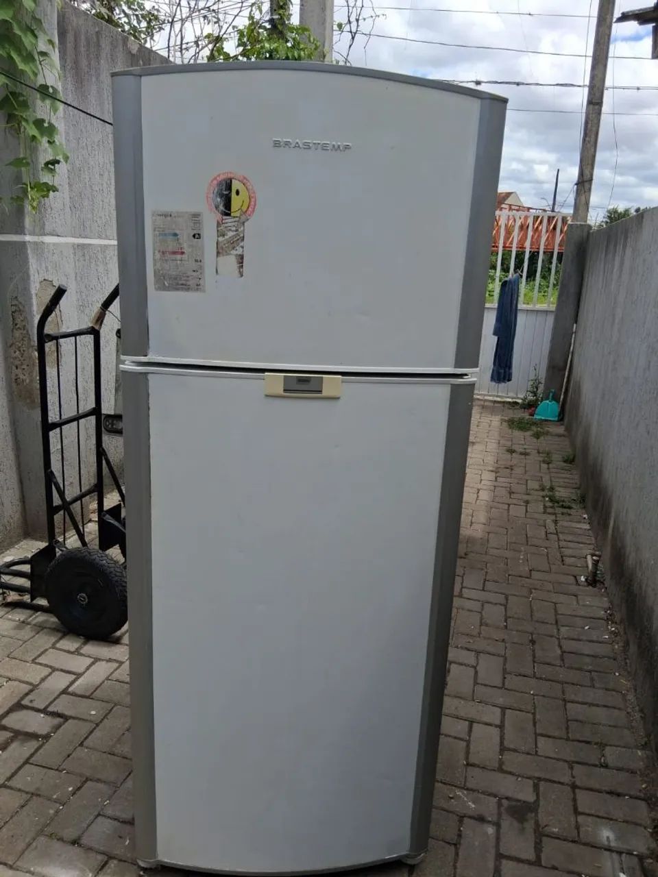 Geladeira Brastemp usada entrego
