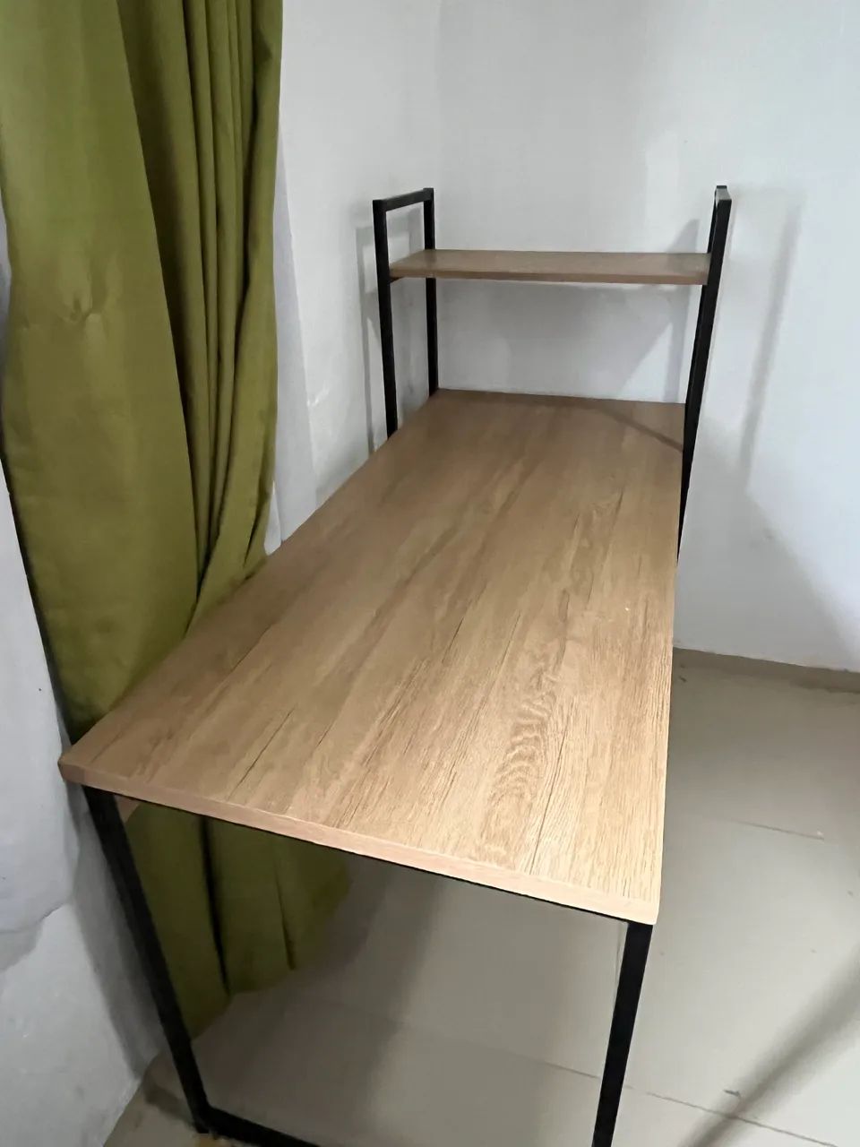 Mesa de Metalon e MDF  - Foto 3