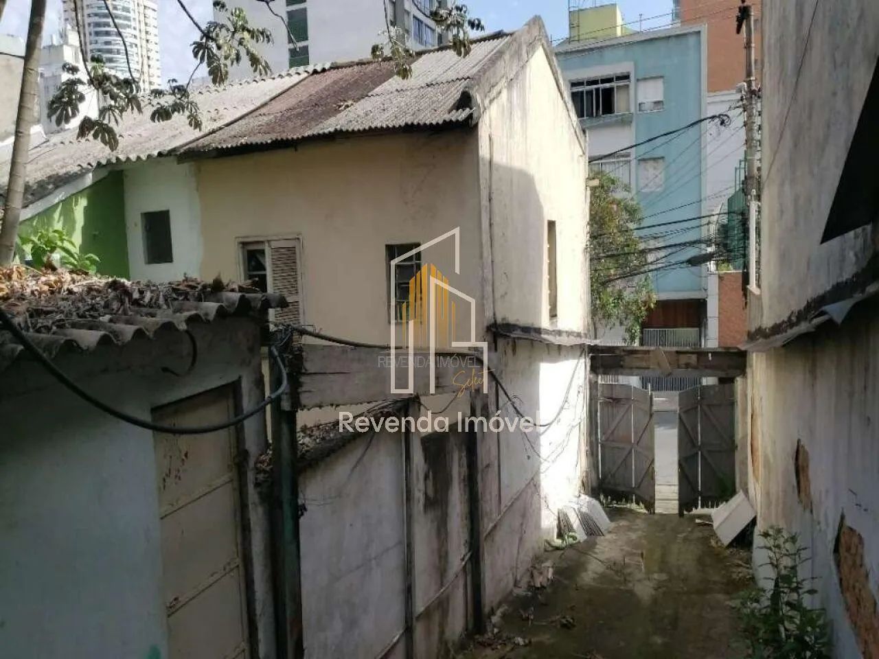 Perdizes, Terreno Misto de 369m² com 2 construções.