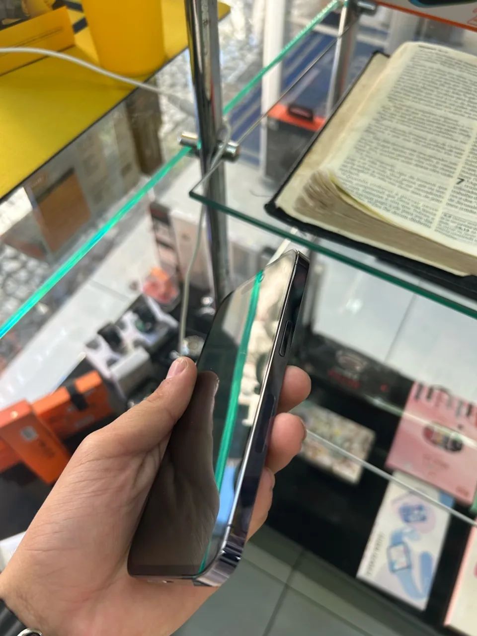 iPhone 14 Pro  - Foto 3