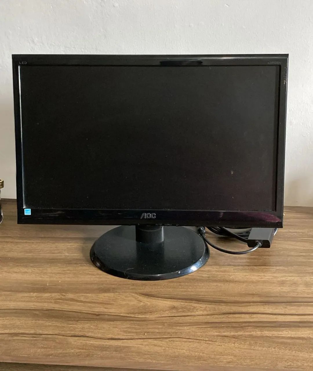 Vendo monitor AOC 20 polegadas