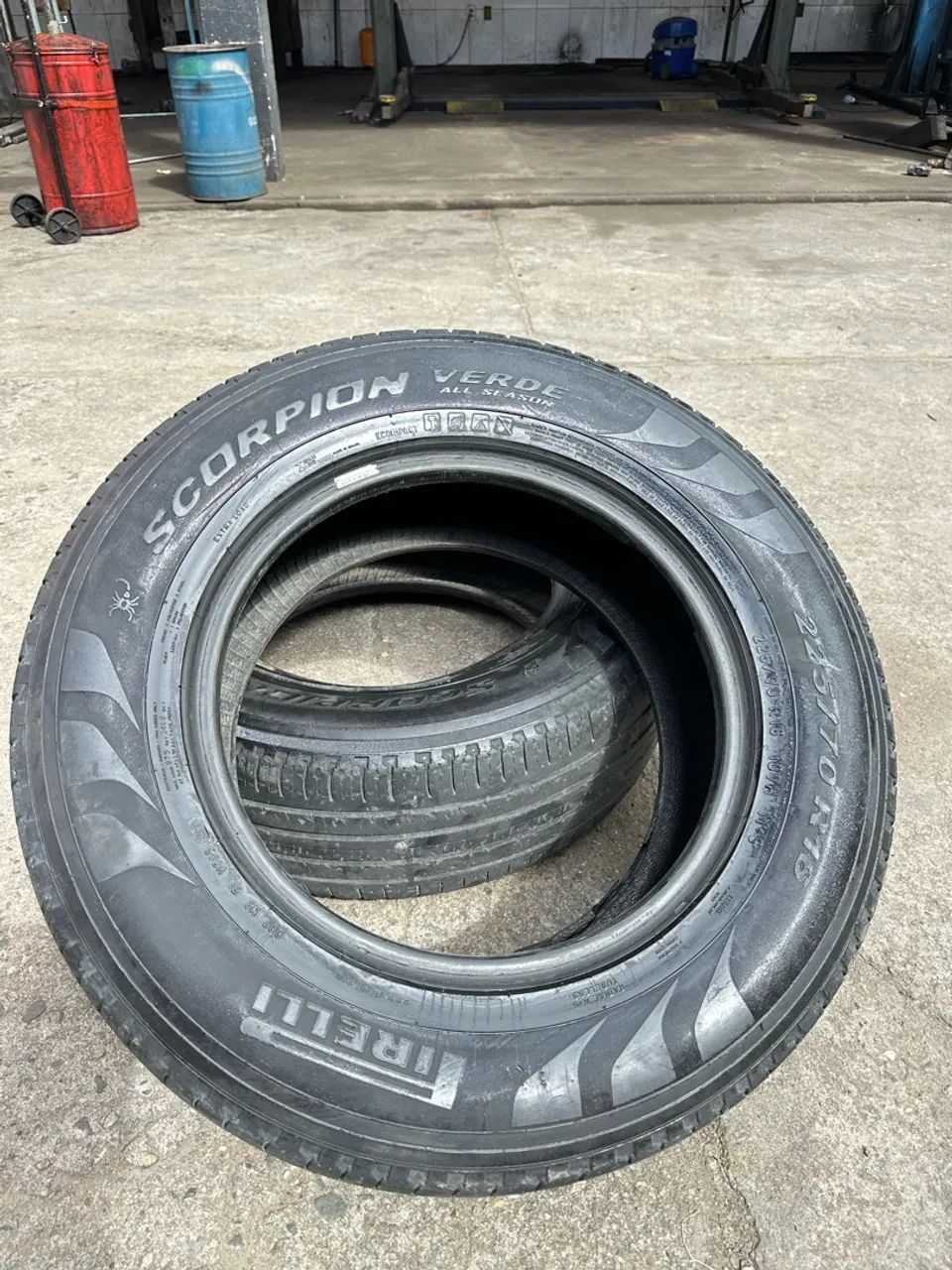 Pneus pirelli scorpion aro 16   225 /70
