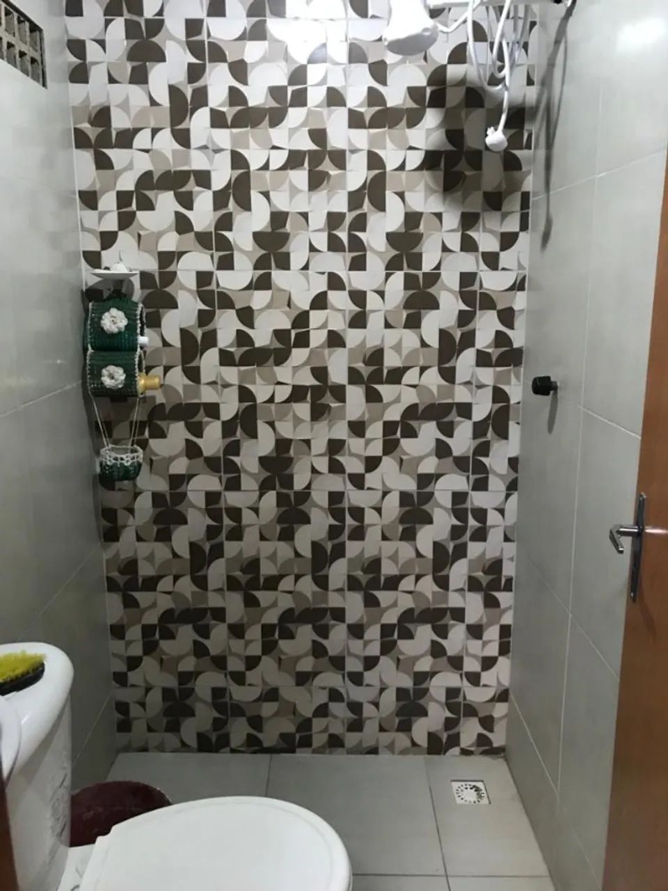 Casa com 2 quartos pra trocar ou vender rápido - Foto 4