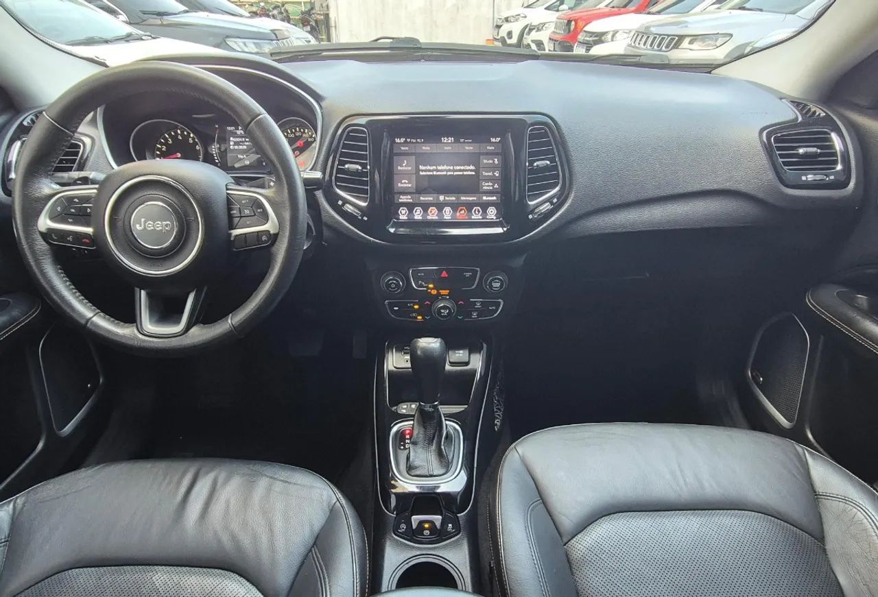 Jeep Compass Night Eagle 2.0 4X2 Flex 16V AUT 2018 - Foto 5