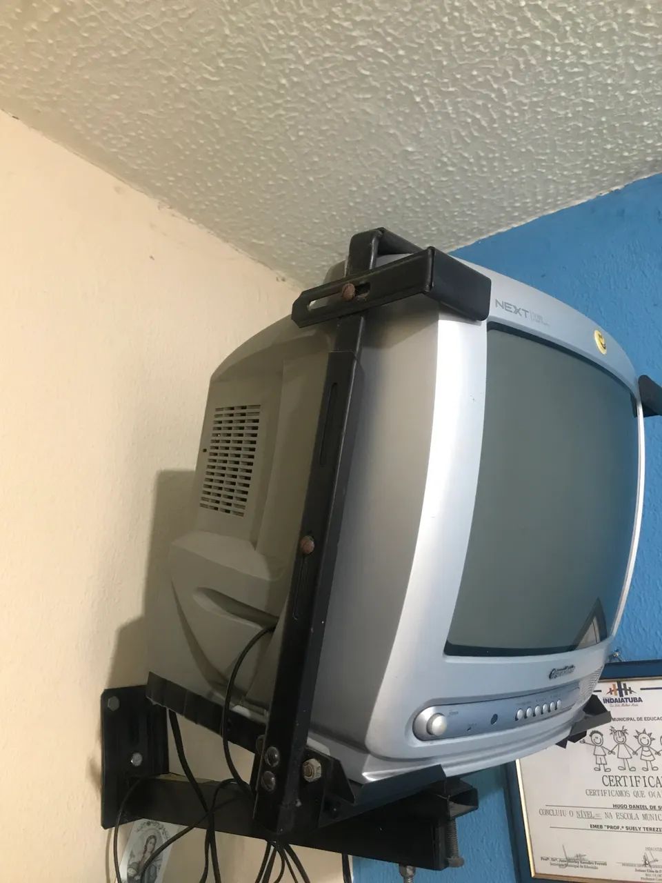 tv gradinte 14 polegadas tubo com suporte