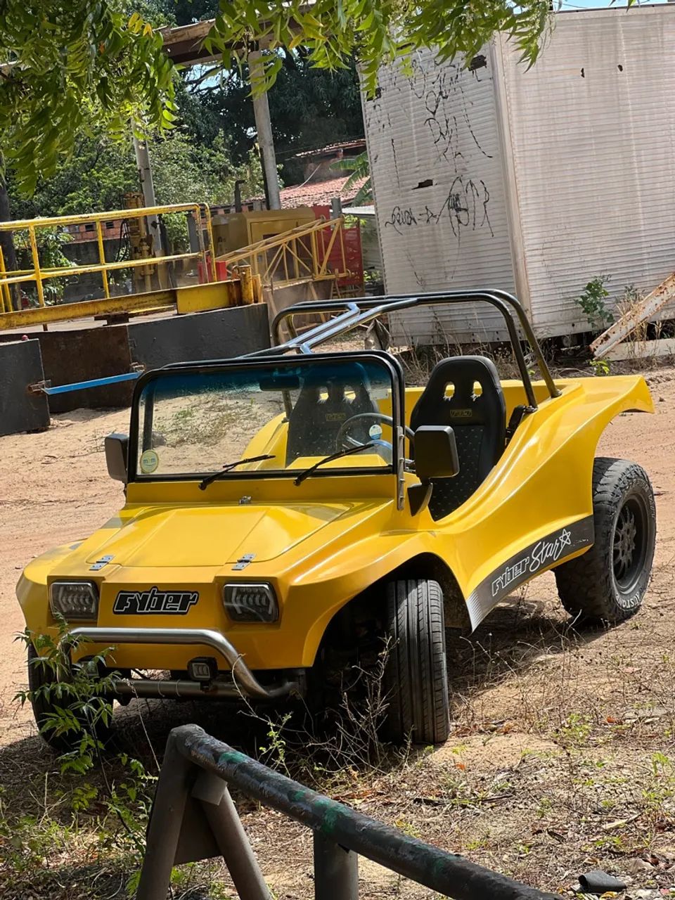 Fyber Buggy 2000W 1.8 8V/ 1.8 8V FLEX 2004