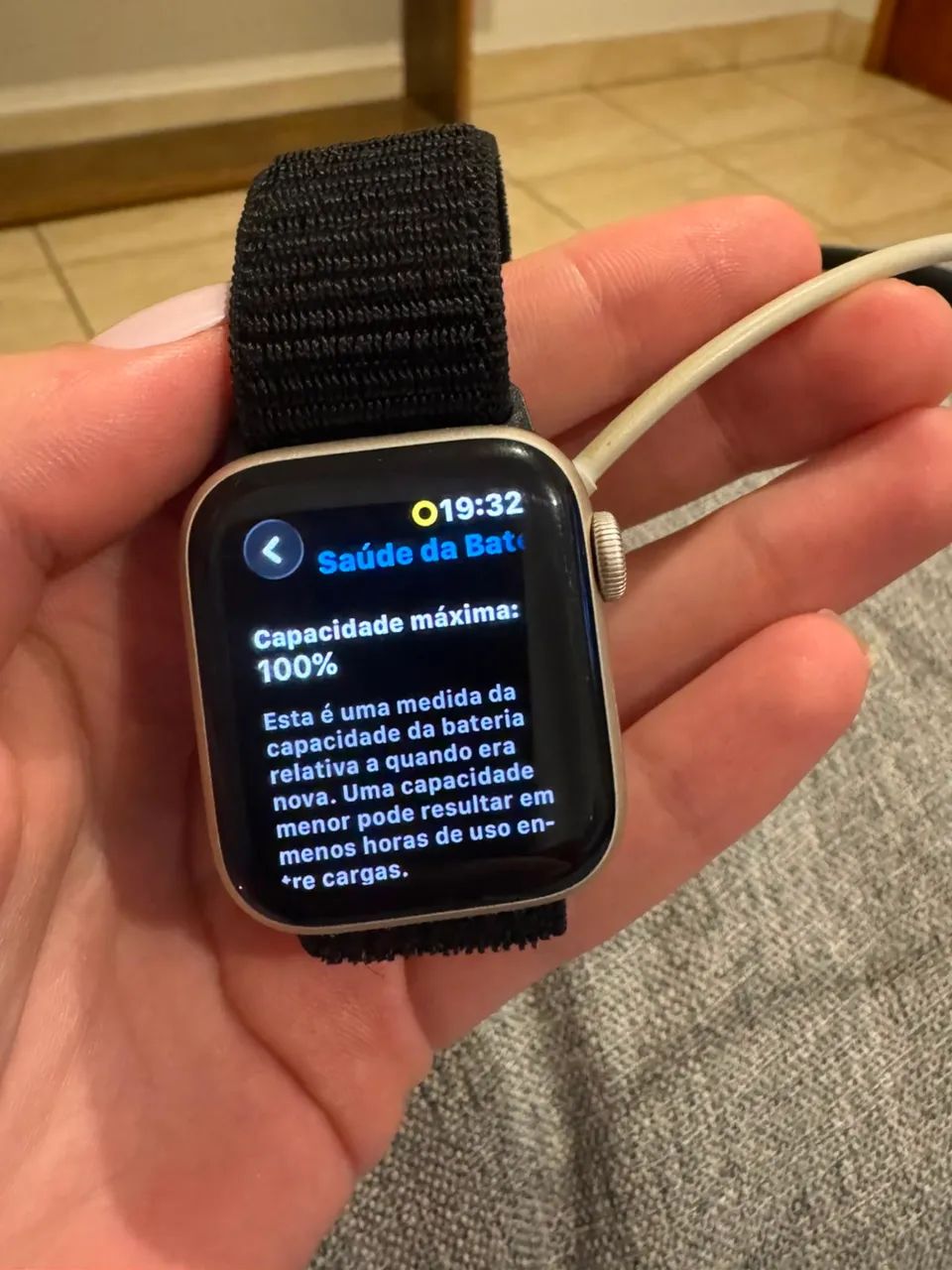 Vende-se Apple Watch SE (2º geração) 40mm - Foto 2