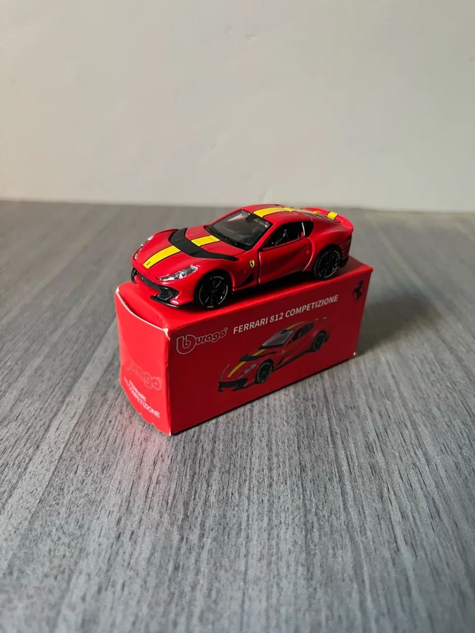 Miniaturas Ferrari da Burago  - Foto 4