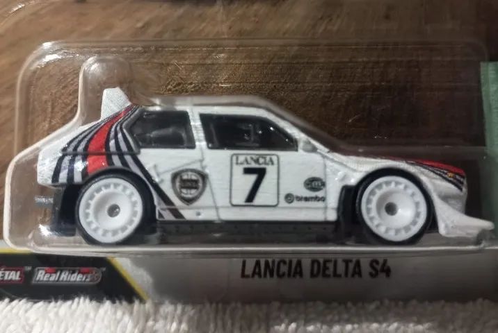 Lancia Delta S4 - Thrill Climbers - Hot Wheels - Foto 2
