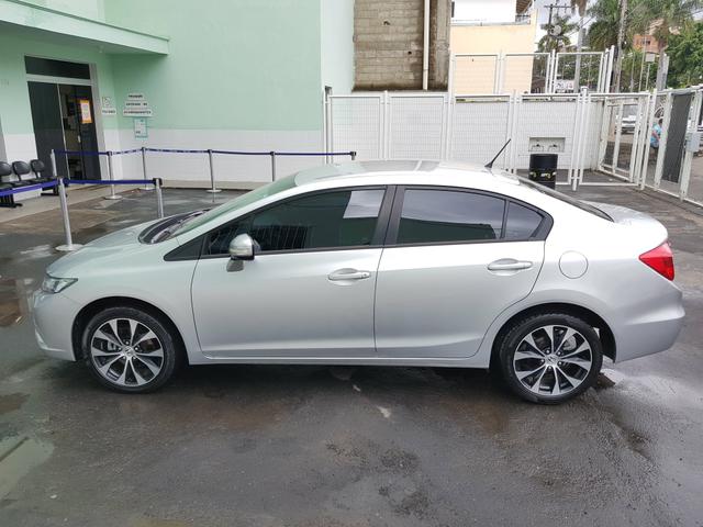 Civic 2015 - Foto 3