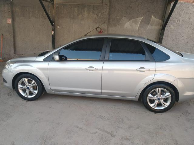 Ford Focus Sedã - Foto 4