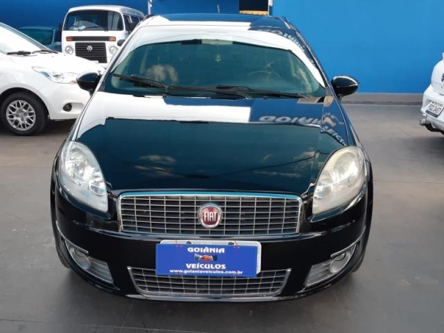 FIAT LINEA 1.8 ESSENCE 16V FLEX 4P 2014 - Foto 2