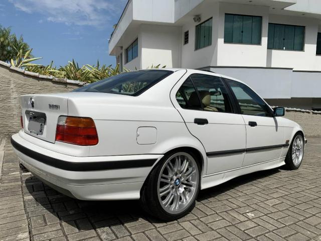 BMW 325 2.5 6cc Sedan Automático - Foto 12