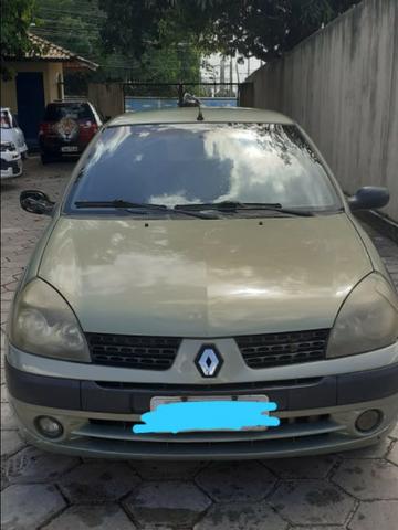 Renault Clio sedan 1.0 16v