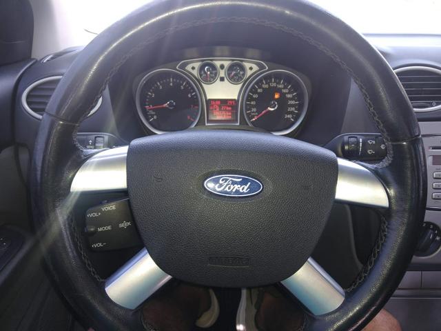 Ford Focus Sedã - Foto 2