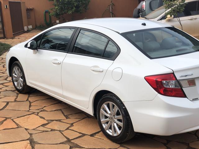 Vendo ou troco agio civic 2014 automático - Foto 2