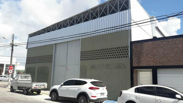 Alugo ou Vendo Galpão com mesanino uma ótima Loc. R$5.000,00 /400m2 venda R$800.000,00 - Foto 2