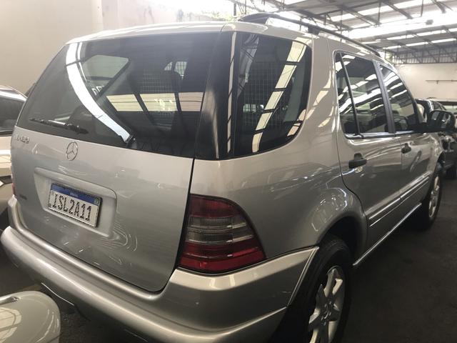 Mercedes Benz ML 430 2001, apenas 127.000 km, absolutamente impecável - Foto 8