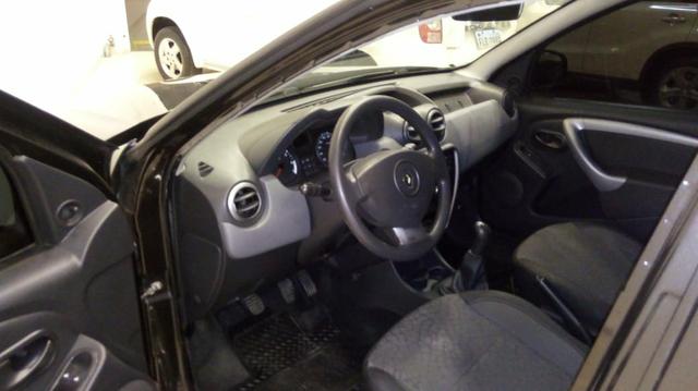 Duster 1.6 4x2 2015 PREÇO ANUNCIADO SOMENTE COM VENDEDOR MARCELO BOESCH!! - Foto 9