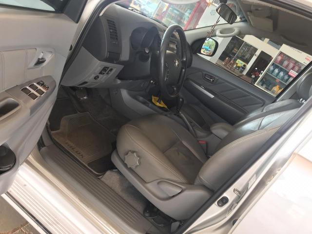 Hilux Srv 4x4 3.0 At 2011 - Foto 9