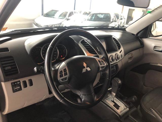 Mitsubishi L200 Triton 3.5 - Foto 9