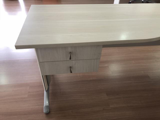 Mesa de Escritório Usada (tamanho médio) - ref.02 - Foto 5
