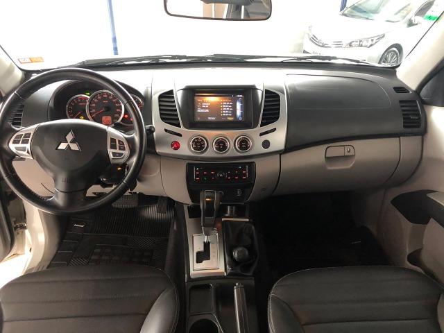 Mitsubishi L200 Triton 3.5 - Foto 10