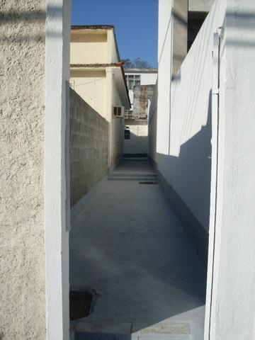 Aproveite!!! 2 casas com terreno, no melhor local da Vila da Penha - Foto 6
