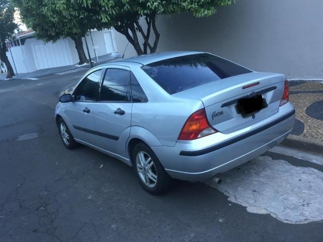 Focus Sedan - 2004/2005 - Foto 6