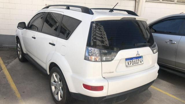 Mitsubishi Outlander 2.0 Automático 2013 - muito nova - todas as revisões feitas na Mit - Foto 12