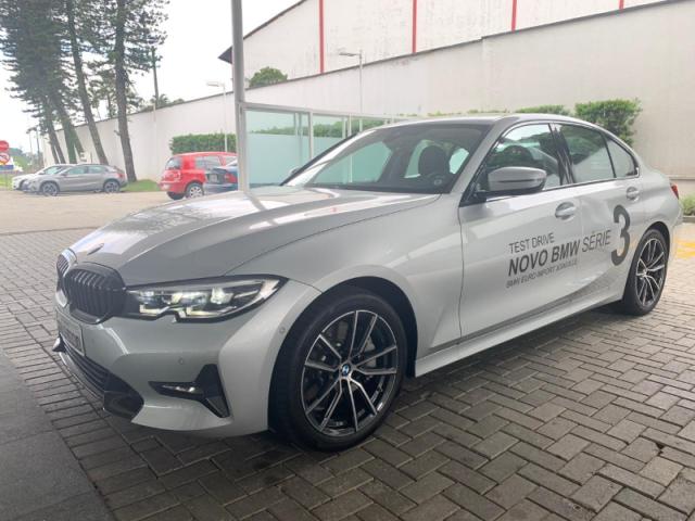 BMW 330I 2.0 16V TURBO GASOLINA M SPORT AUTOMÁTICO