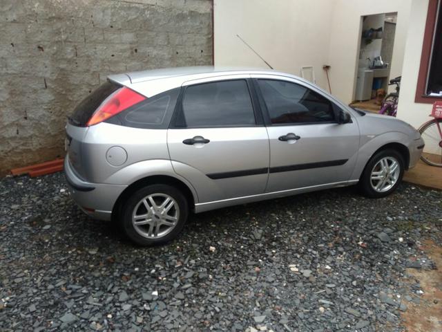Ford Focus hatch 2009 - Foto 3