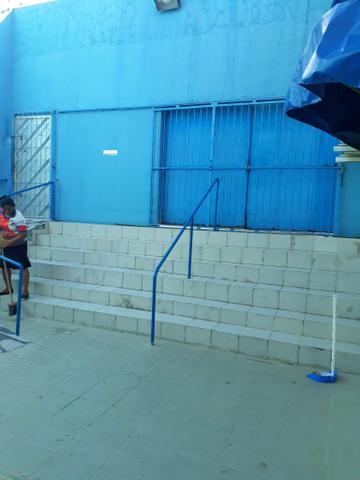 Vende-se ou alugua-se esse prédio em MANACAPURU, valor e combina com o proprietário - Foto 5